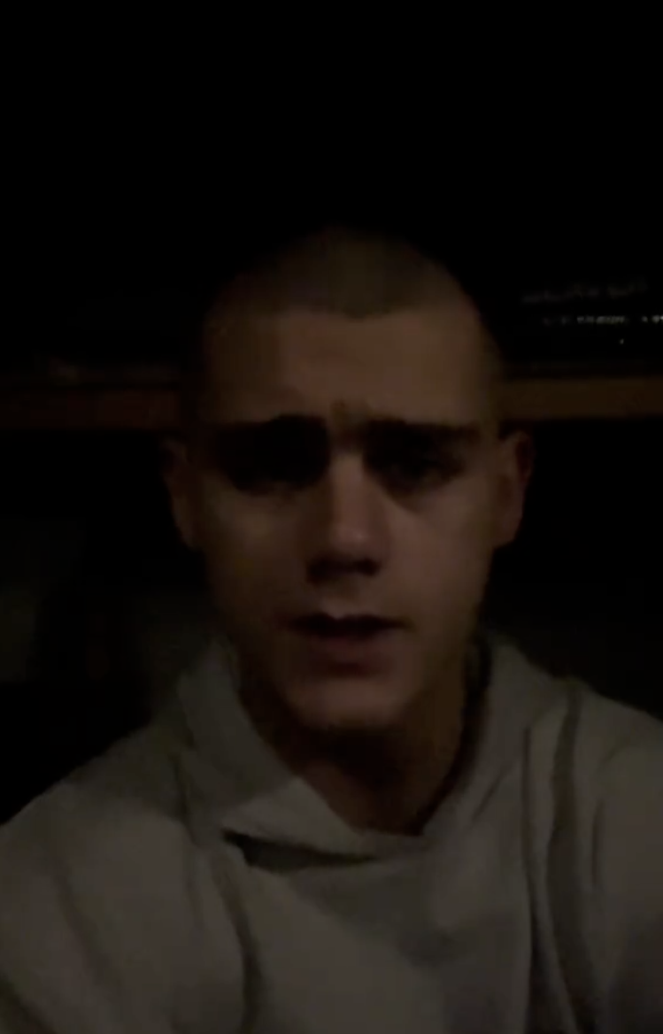 "Сплю в трейлере с разбитыми окнами". Звезда Marvel стал бездомным и умоляет о помощи